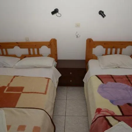 Ferienwohnung Lybian Sea Kalamaki  Exterior foto