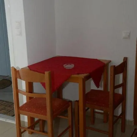 Ferienwohnung Lybian Sea Kalamaki  Zimmer foto